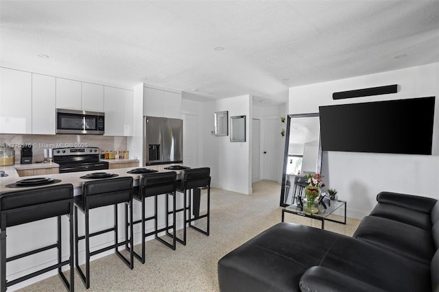 70 NE 186th Ter, Miami, FL 33179 - photo 17