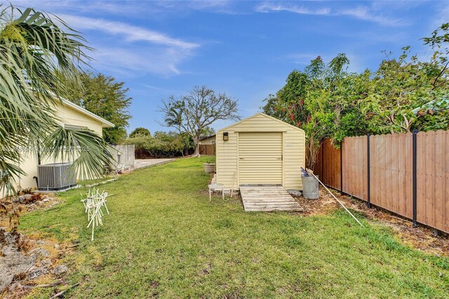 16395 SW 279th St, Homestead, FL 33031 - view of yard featuring central air condition unit