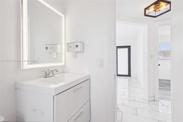420 S 61st Ter, Hollywood, FL 33023 - bathroom with vanity