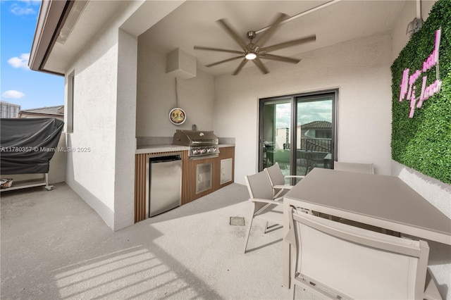 4641 NW 83rd Pkwy Unit 4641, Doral, FL 33166 - view of patio / terrace with area for grilling and ceiling fan