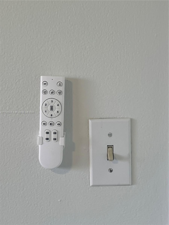 interior details featuring a textured wall