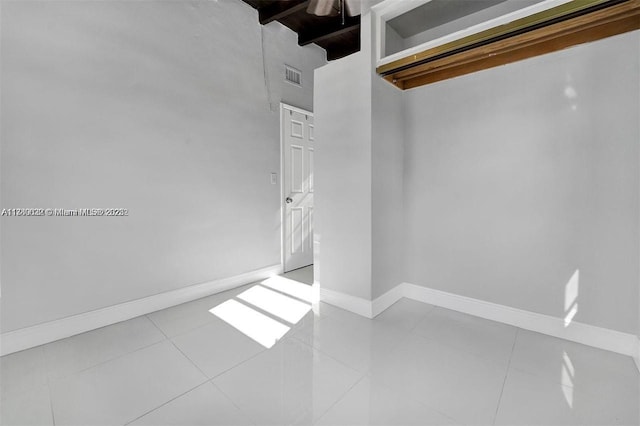 3900 SW 47th Ave, West Park, FL 33023 - tiled empty room with visible vents and baseboards
