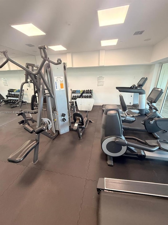 9499 Collins Ave Unit 411, Surfside, FL 33154 - view of exercise room
