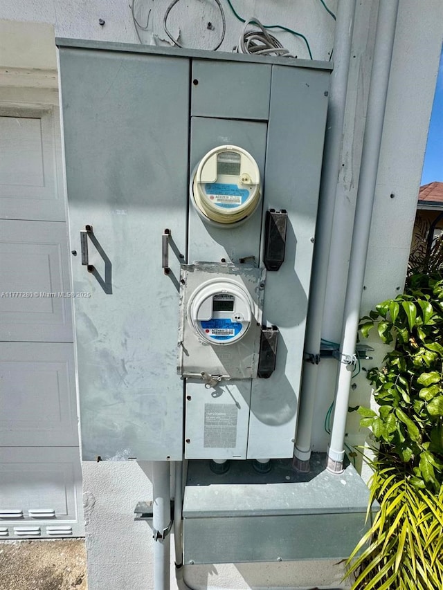 1734 Wiley St, Hollywood, FL 33020 - details featuring electric meter