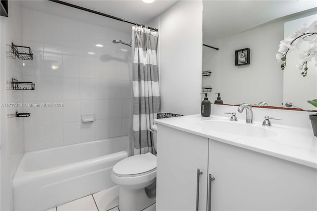 bathroom featuring shower / bath combo with shower curtain, vanity, and toilet