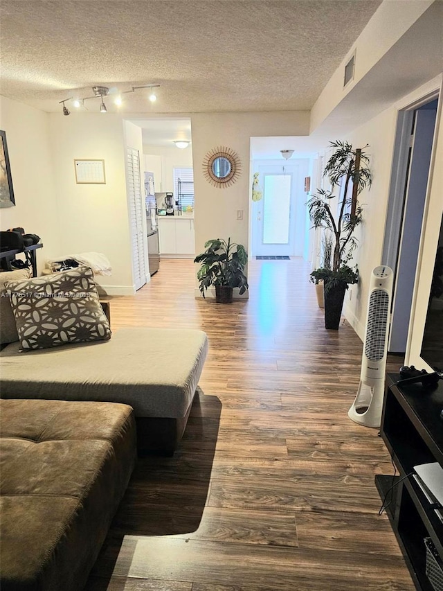 10123 Sunrise Lakes Blvd Unit 205, Sunrise, FL 33322 - photo 6