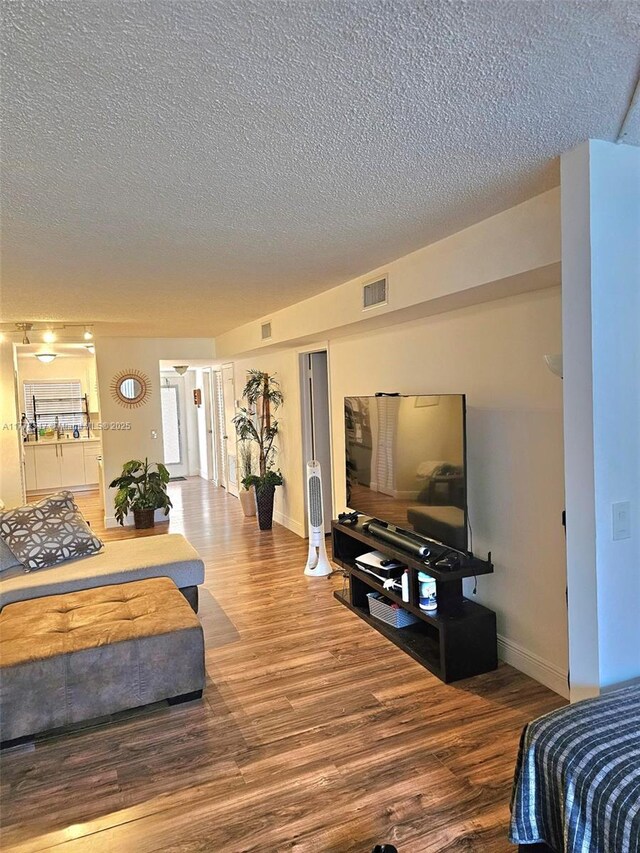 10123 Sunrise Lakes Blvd Unit 205, Sunrise, FL 33322 - photo 7