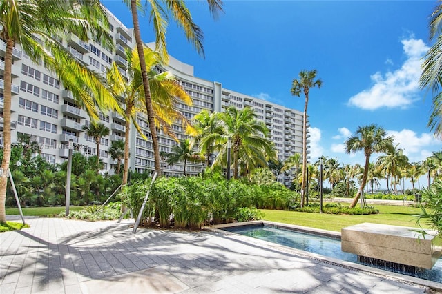 1500 Bay Rd Unit 1540S, Miami Beach, FL 33139 - view of community