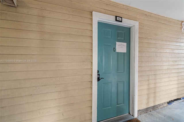 view of exterior entry