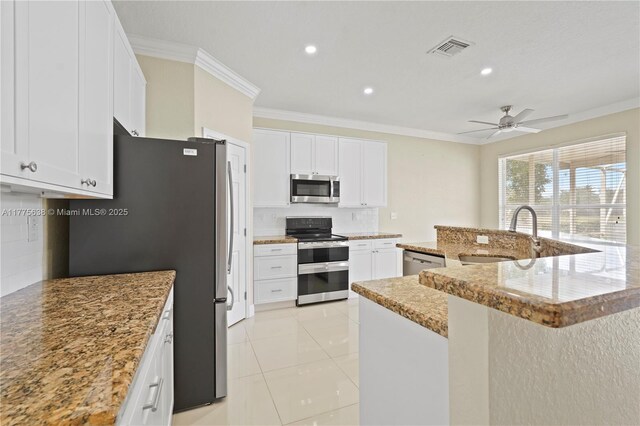 4475 Banyan Trails Dr, Coconut Creek, FL 33073 - photo 11