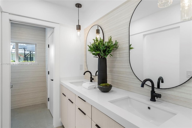7551 SW 109th Ter, Pinecrest, FL 33156 - bathroom with double vanity