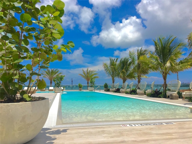 pool featuring fence