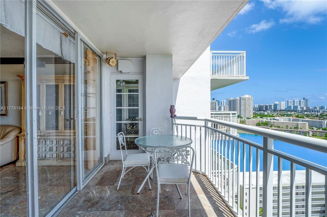 balcony featuring a city view