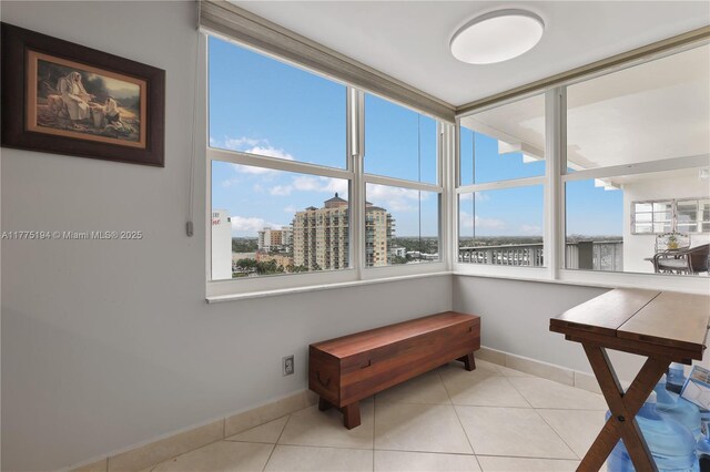 2800 E Sunrise Blvd Unit 14B, Fort Lauderdale, FL 33304 - sunroom featuring plenty of natural light