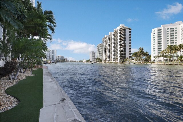2800 E Sunrise Blvd Unit 14B, Fort Lauderdale, FL 33304 - property view of water