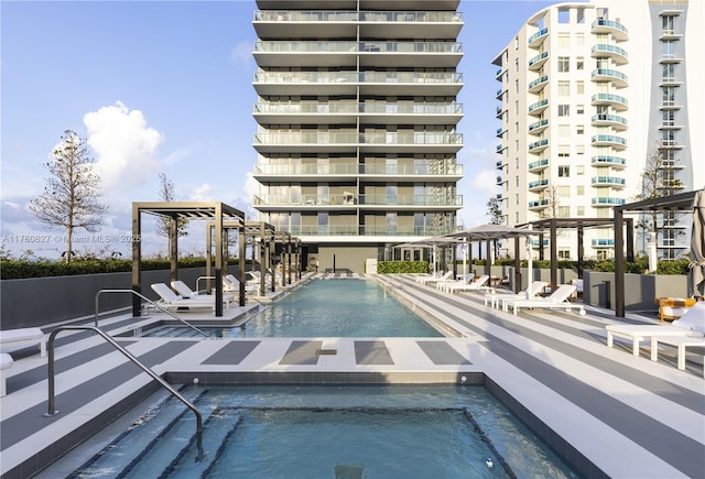 788 NE 23rd St Unit 1001, Miami, FL 33137 - view of community pool