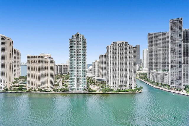 325 S Biscayne Blvd Unit 2519, Miami, FL 33131 - property view of water featuring a view of city