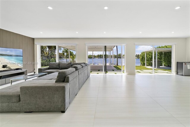 5020 SW 92nd Ave, Miami, FL 33165 - living area with a water view and recessed lighting