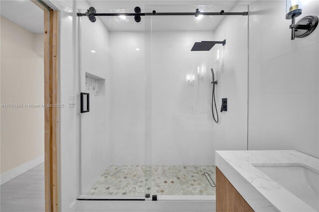 5020 SW 92nd Ave, Miami, FL 33165 - full bath featuring a shower stall and a sink