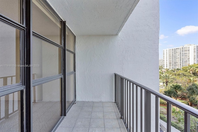 600 Parkview Dr Unit 625, Hallandale Beach, FL 33009 - balcony featuring a city view