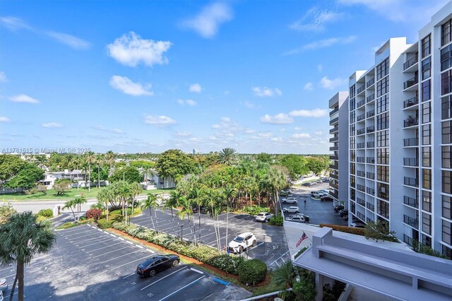 600 Parkview Dr Unit 625, Hallandale Beach, FL 33009 - exercise room with a paneled ceiling, baseboards, and visible vents
