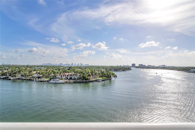 6770 Indian Creek Dr Unit 9G, Miami Beach, FL 33141 - water view featuring skyline