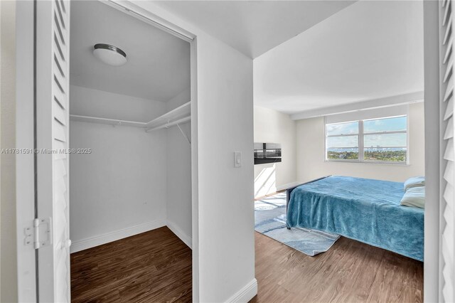 6770 Indian Creek Dr Unit 9G, Miami Beach, FL 33141 - bedroom with wood finished floors