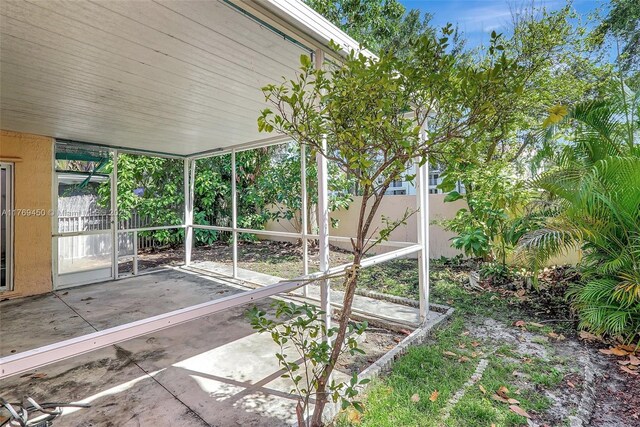 1163 SE 6th Ct, Dania Beach, FL 33004 - fenced backyard with a patio
