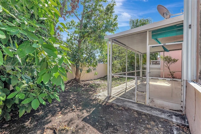 1163 SE 6th Ct, Dania Beach, FL 33004 - fenced backyard with a patio area