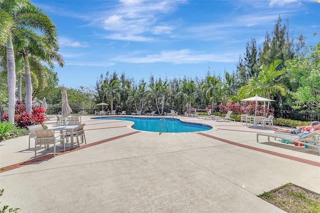1163 SE 6th Ct, Dania Beach, FL 33004 - community pool featuring a patio area