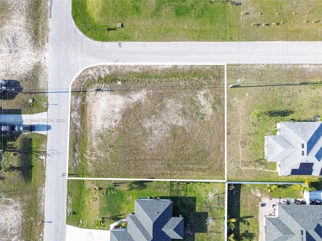 2105 NE 6th Ave, Cape Coral, FL 33909 - photo 6