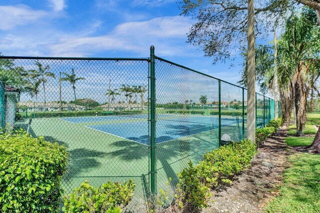 11410 SW 20th St, Miramar, FL 33025 - view of tennis court