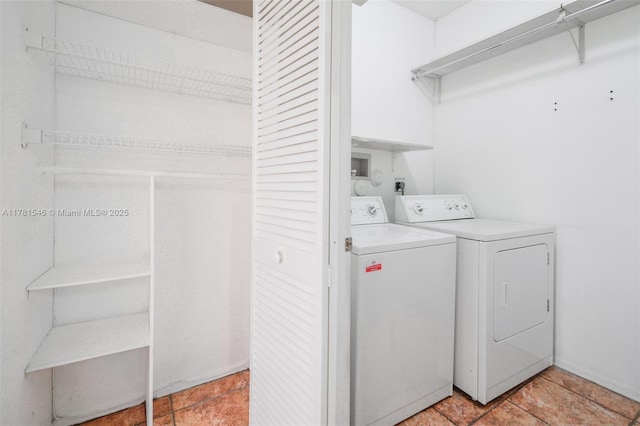 1551 Seagrape Way, Hollywood, FL 33019 - clothes washing area with laundry area and washing machine and dryer