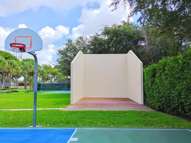 330 Olivewood Pl Unit 217, Boca Raton, FL 33431 - view of sport court featuring community basketball court