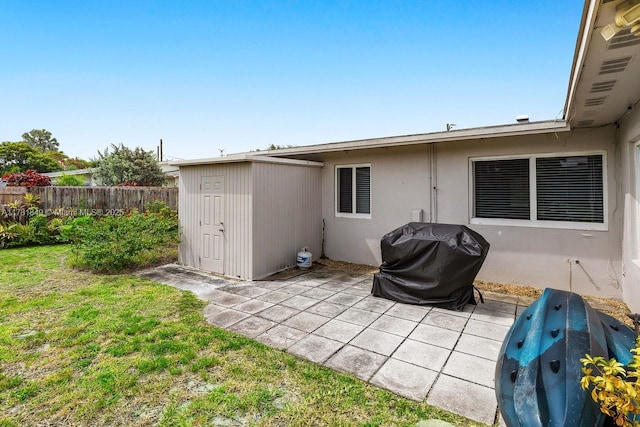 509 NE 29th St, Wilton Manors, FL 33334 - view of patio featuring a grill and an outdoor structure