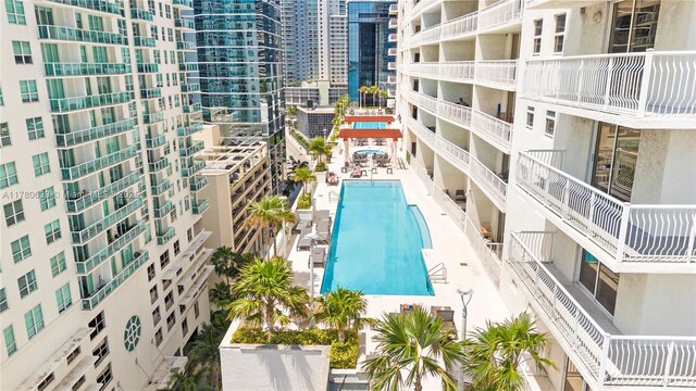 1200 Brickell Bay Dr Ph 4218, Miami, FL 33131 - view of pool