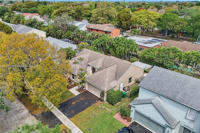 drone / aerial view featuring a residential view