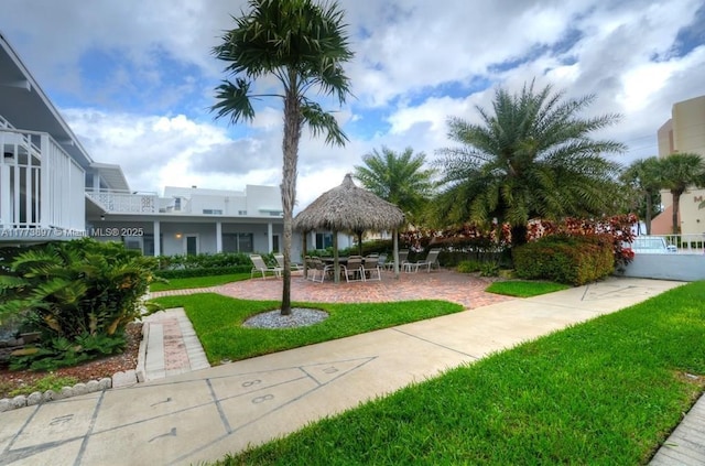 4228 N Ocean Dr Unit 17, Lauderdale By The Sea, FL 33308 - view of property's community featuring a yard and a gazebo