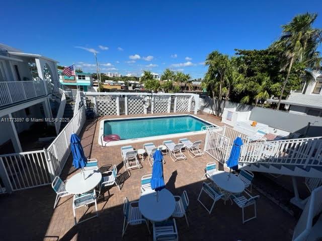 4228 N Ocean Dr Unit 17, Lauderdale By The Sea, FL 33308 - pool with fence