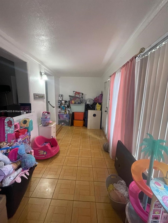 2801 Mayo St, Hollywood, FL 33020 - interior space featuring a textured ceiling