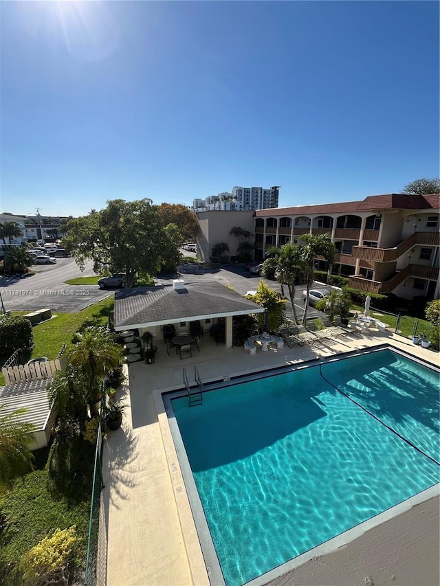 651 Pine Dr Unit 305, Pompano Beach, FL 33060