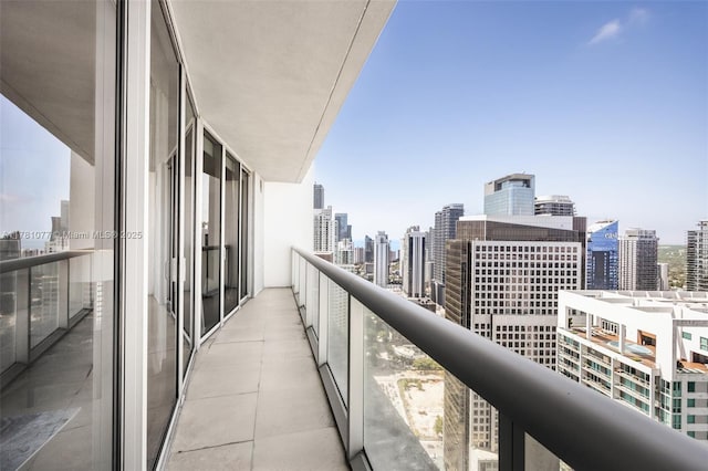 485 Brickell Ave Unit 4707, Miami, FL 33131 - balcony featuring a city view