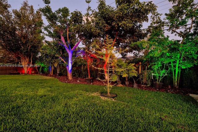 8360 SW 148th Dr, Palmetto Bay, FL 33158 - view of yard featuring fence