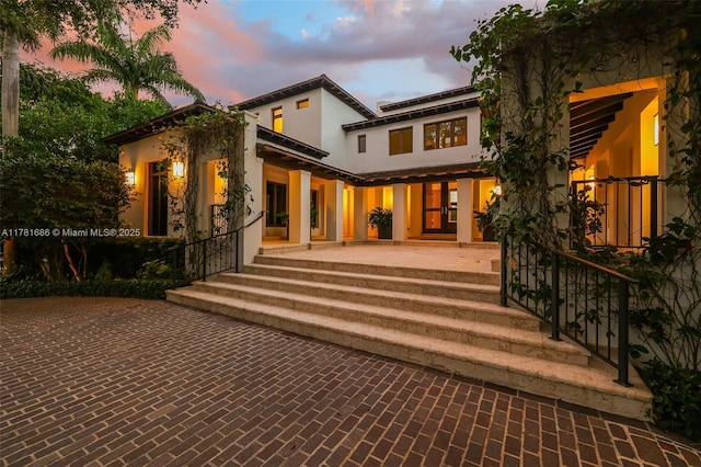 555 Arvida Pkwy, Coral Gables, FL 33156 - back of property featuring stucco siding