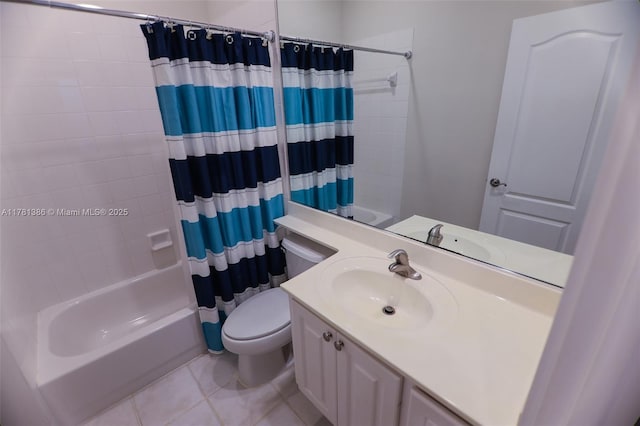 266 Iris Dr, Jupiter, FL 33458 - full bathroom with tile patterned flooring, shower / tub combo, vanity, and toilet