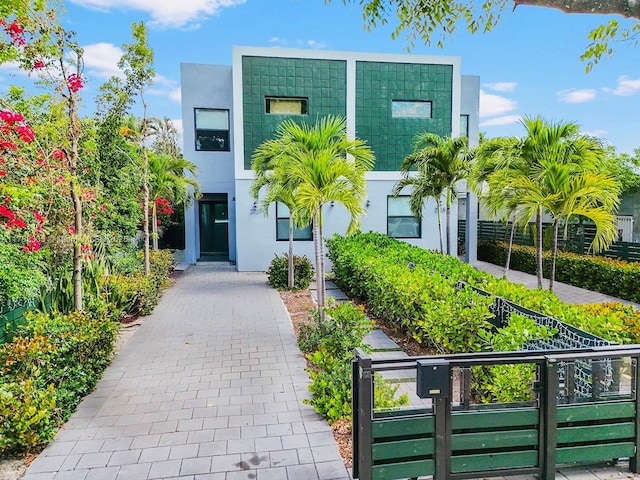 2735-2737 SW 2nd St, Miami, FL 33135 - exterior space featuring fence