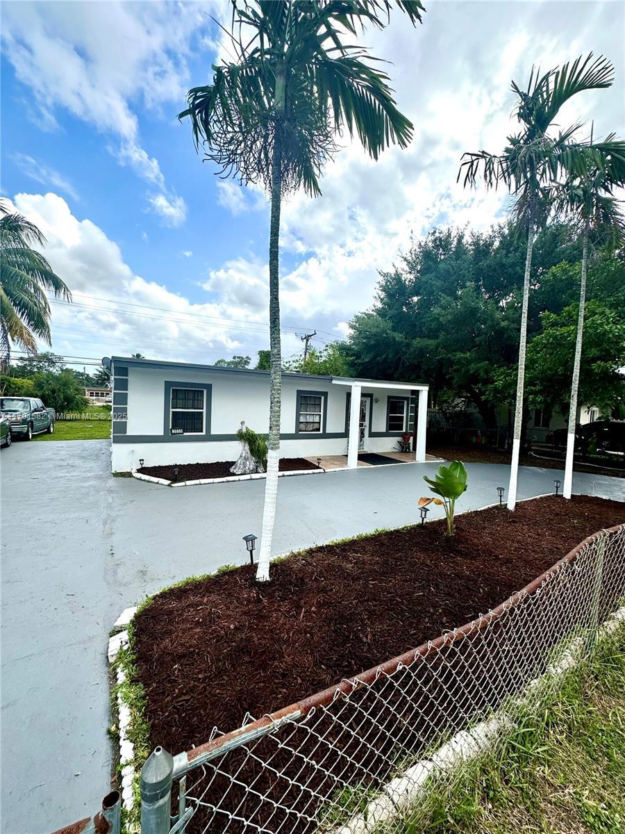 2030 NW 167th St, Miami Gardens, FL 33054 - photo 1