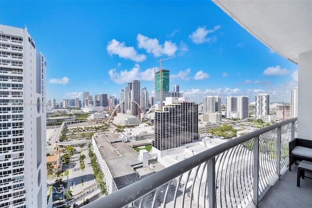 1750 N Bayshore Dr Unit 3106, Miami, FL 33132 - balcony with a skyline view