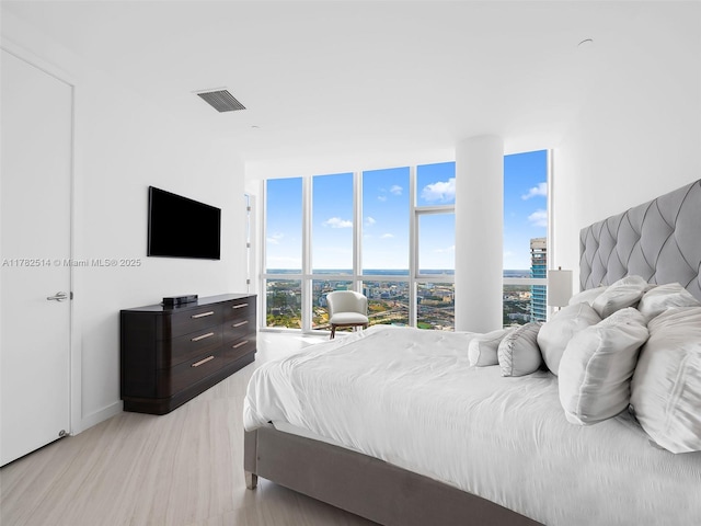 851 NE 1st Ave Ph 5500, Miami, FL 33132 - bedroom featuring visible vents