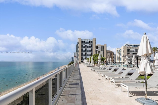 1850 S Ocean Dr Unit 1709, Hallandale Beach, FL 33009 - view of home's community featuring a water view